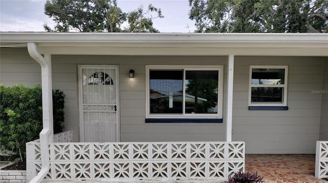 11474 76th Ave, Seminole, FL 33772 - photo 2