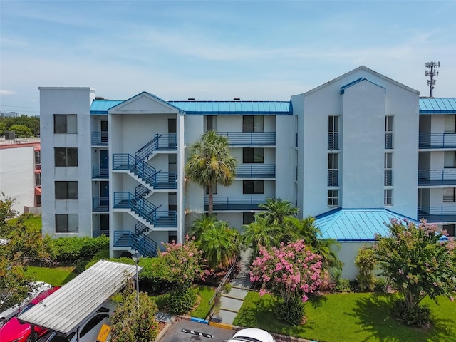 2424 W Tampa Bay Blvd Unit L301, Tampa, FL 33607 - photo 2