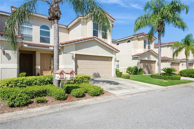 10422 La Mirage Ct, Tampa, FL 33615 - photo 2