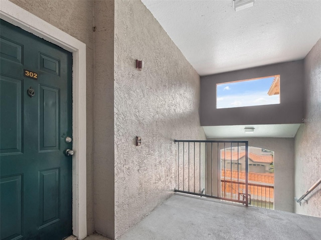 18107 Peregrines Perch Pl Unit 6302, Lutz, FL 33558 - property entrance with stucco siding
