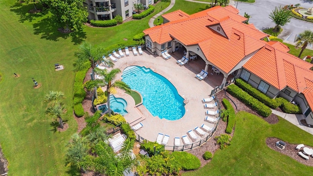 18107 Peregrines Perch Pl Unit 6302, Lutz, FL 33558 - drone / aerial view of a pool area