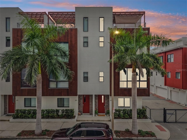 811 Arlington Ave N, Saint Petersburg, FL 33701 - photo 1