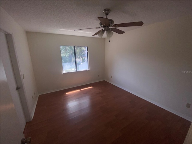 5820 Idle Forest Pl, Tampa, FL 33614 - photo 5
