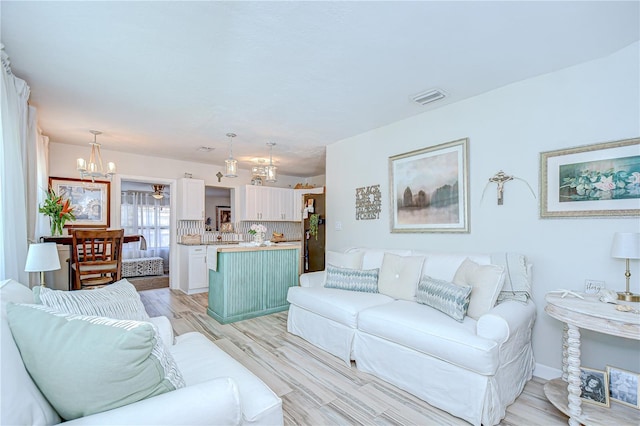 2925 W Ellis Dr, Tampa, FL 33611 - photo 5