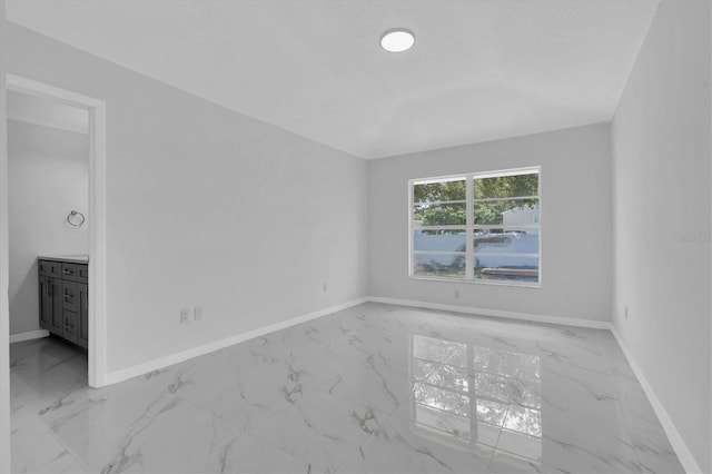 7001 Hollowell Dr, Tampa, FL 33634 - photo 21
