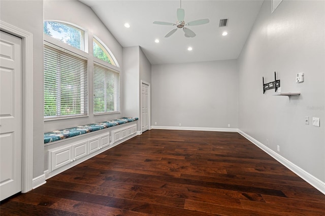 27009 Laurel Chase Ln, Wesley Chapel, FL 33544 - photo 40