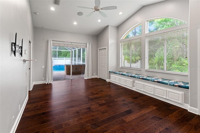 27009 Laurel Chase Ln, Wesley Chapel, FL 33544 - photo 41