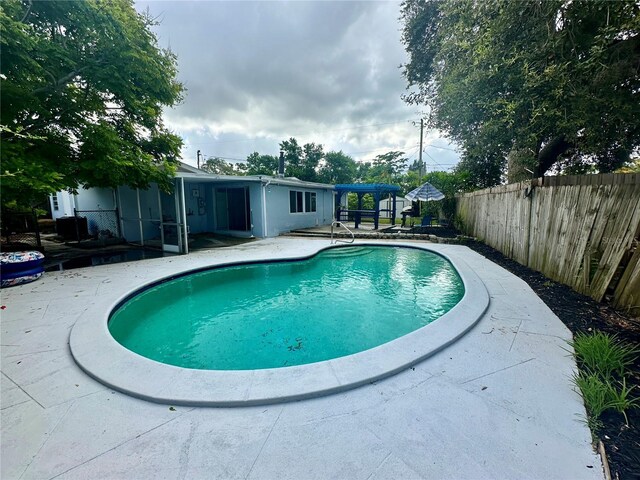 6374 Hampton Dr N, Saint Petersburg, FL 33710 - photo 3