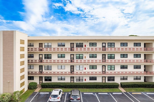 7975 58th Ave N Unit 403, Saint Petersburg, FL 33709 - photo 6