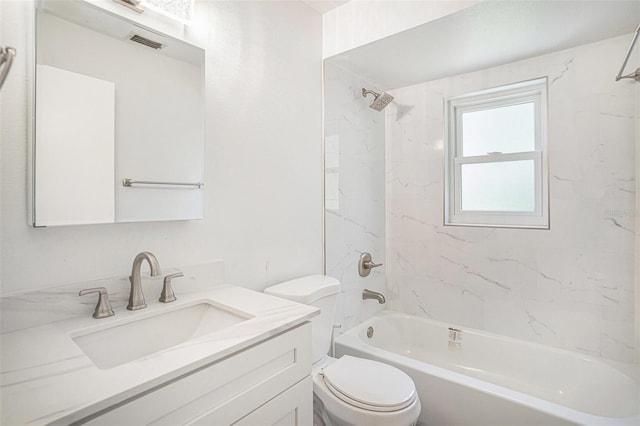 1902 Cedarbrooke Dr, Lutz, FL 33549 - full bath with vanity and shower / tub combination