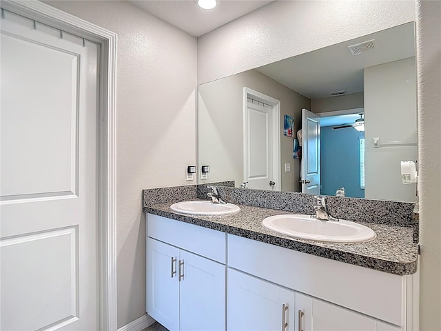 9814 Lemon Drop Loop, Sun City Center, FL 33573 - photo 26