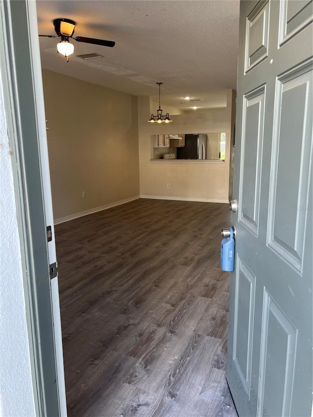 1308 Costa Mesa Dr, Wesley Chapel, FL 33543 - photo 3