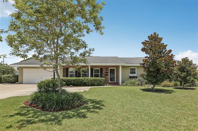 73 Lake Link Cir SE, Winter Haven, FL 33884 - photo 1