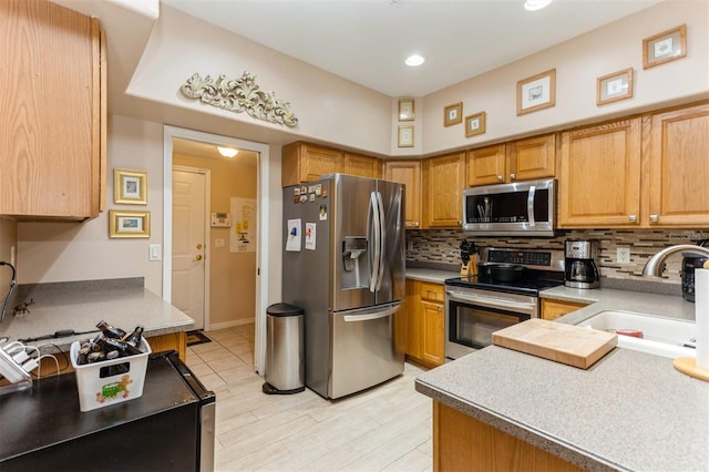 909 Woodbridge Ct, Safety Harbor, FL 34695 - photo 8