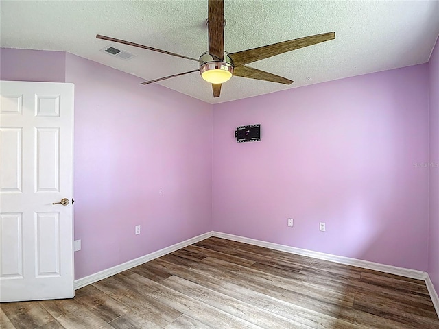 4396 Las Palmas Ave, Spring Hill, FL 34606 - photo 23