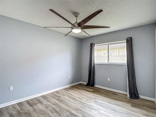 4396 Las Palmas Ave, Spring Hill, FL 34606 - photo 28