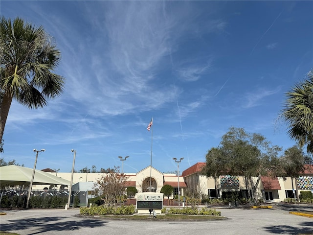 517 Broxburn Ave, Temple Terrace, FL 33617 - photo 28