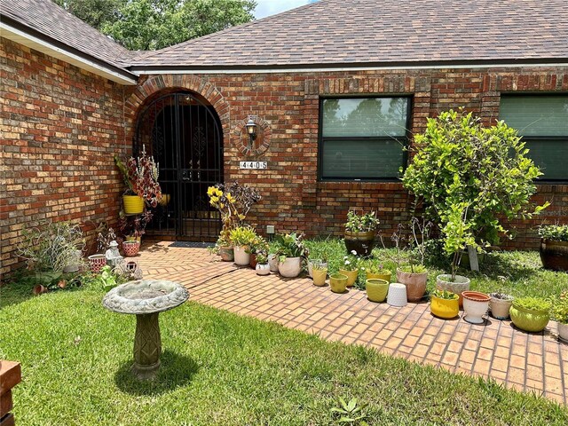4405 Meadowwood Way, Tampa, FL 33618 - photo 3