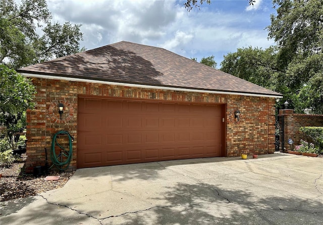 4405 Meadowwood Way, Tampa, FL 33618 - photo 8