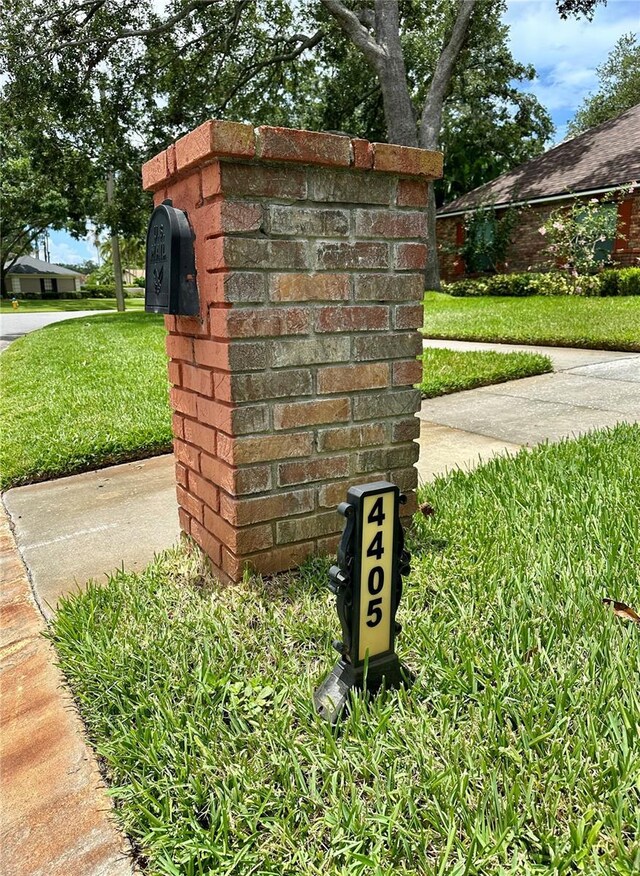 4405 Meadowwood Way, Tampa, FL 33618 - photo 10