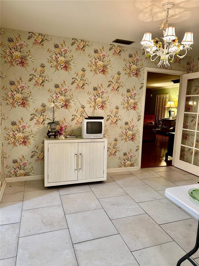 4405 Meadowwood Way, Tampa, FL 33618 - photo 50