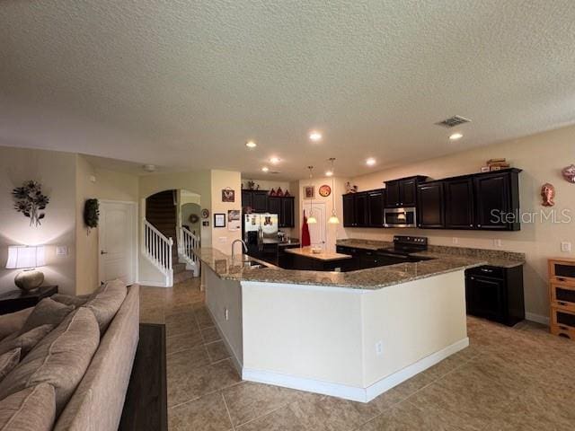 2409 Allegheny Valley St, Ruskin, FL 33570 - photo 6
