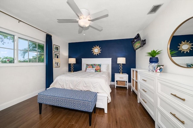 652 42nd Ave NE, Saint Petersburg, FL 33703 - photo 17