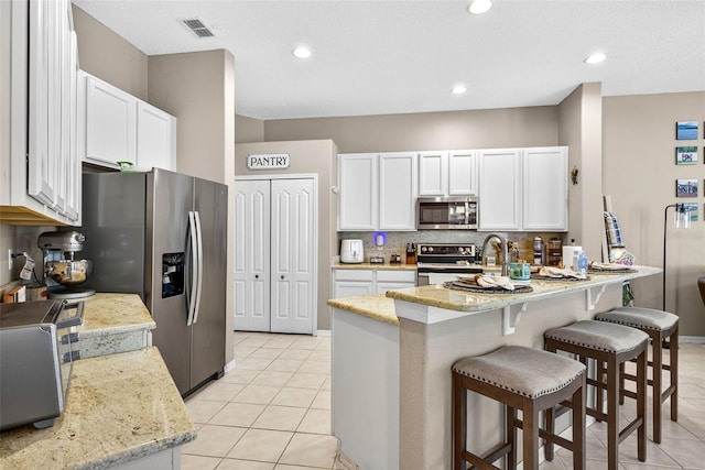 4616 Roslyn Ct, Land O Lakes, FL 34639 - photo 11