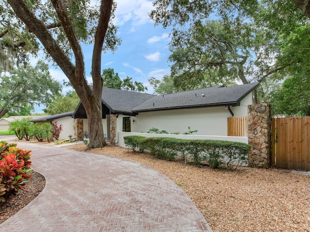 421 Montrose Ave, Temple Terrace, FL 33617 - photo 8