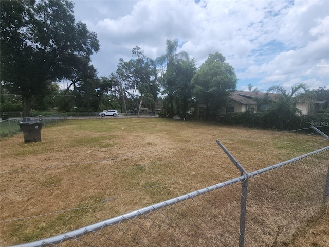 5232 Pine St, Seffner, FL 33584 - photo 5