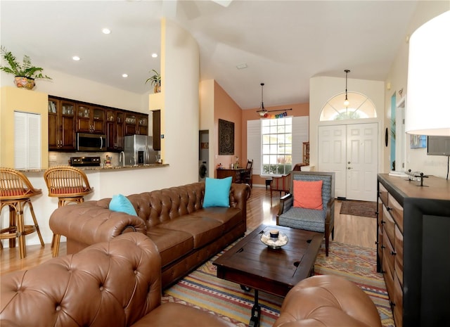 1152 Clippers Way, Tarpon Springs, FL 34689 - photo 8