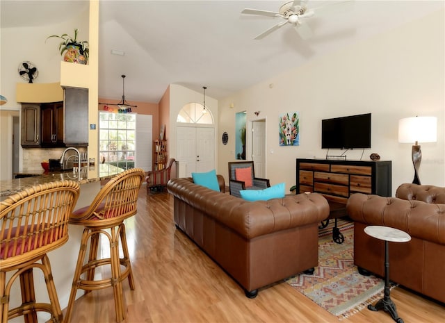 1152 Clippers Way, Tarpon Springs, FL 34689 - photo 12