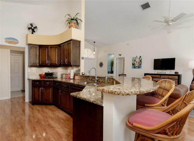 1152 Clippers Way, Tarpon Springs, FL 34689 - photo 18