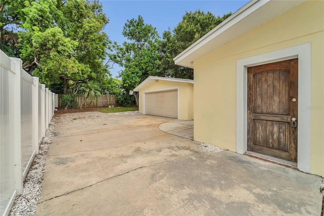 312 Lagoon Dr, Palm Harbor, FL 34683 - photo 30