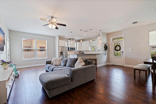 1036 7th St S, Saint Petersburg, FL 33701 - photo 8