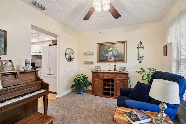 1703 Ryan Dr, Lutz, FL 33549 - photo 23