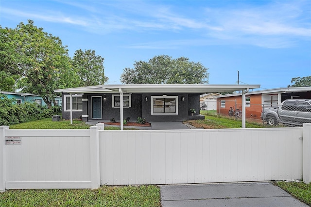 6210 Blossom Ave, Tampa, FL 33614 - photo 16