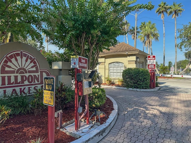 4558 Whitton Way, New Port Richey, FL 34653 - photo 96