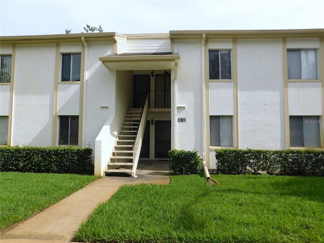 105 Palmetto Ct, Oldsmar, FL 34677 - photo 2