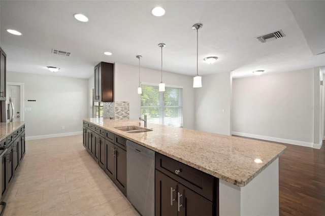 1004 Classic Dr, Valrico, FL 33594 - photo 30