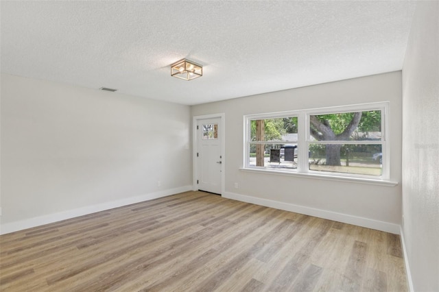 957 Victor Dr, Dunedin, FL 34698 - photo 5