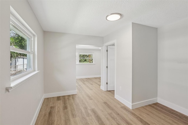 957 Victor Dr, Dunedin, FL 34698 - photo 29