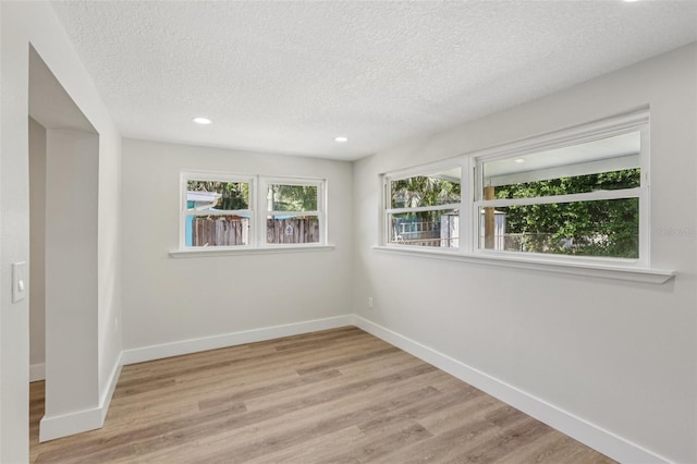 957 Victor Dr, Dunedin, FL 34698 - photo 30