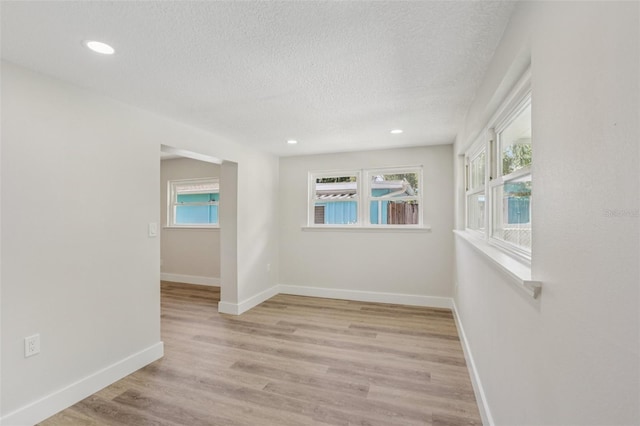 957 Victor Dr, Dunedin, FL 34698 - photo 32