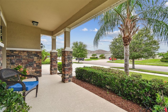 32385 Bannack Ln, Wesley Chapel, FL 33543 - photo 6