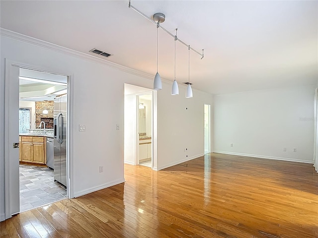 4520 W Gray St, Tampa, FL 33609 - photo 21