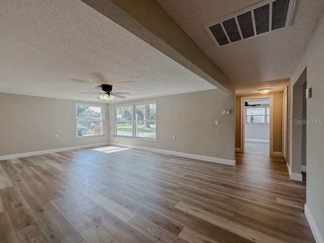 823 Riverside Dr, Tarpon Springs, FL 34689 - photo 19