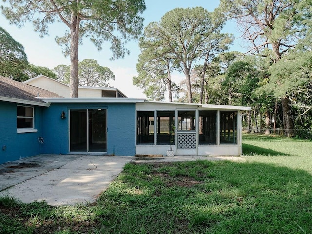 823 Riverside Dr, Tarpon Springs, FL 34689 - photo 34