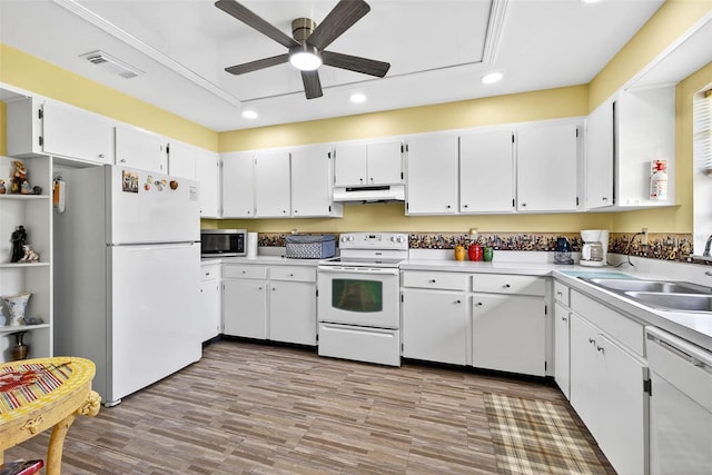 2012 Hereford Dr Unit 2012, Sun City Center, FL 33573 - photo 15