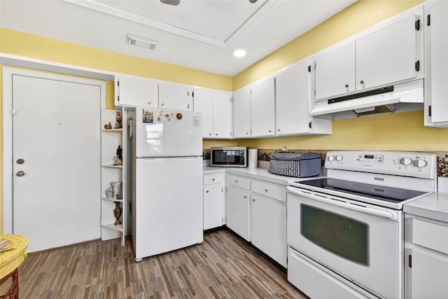 2012 Hereford Dr Unit 2012, Sun City Center, FL 33573 - photo 18